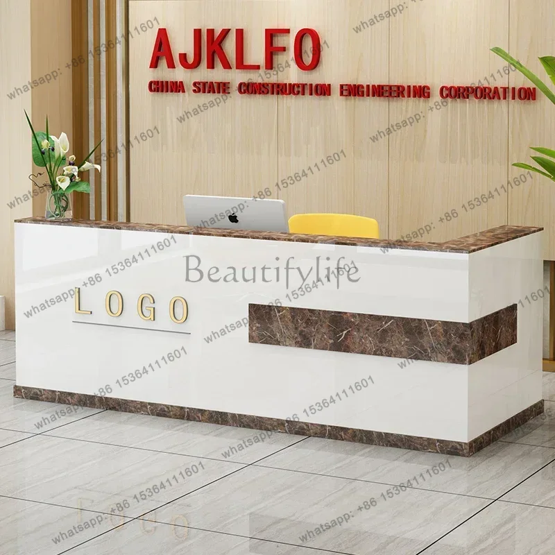 Display Salon Reception Desks  - огляд і ціна Office Furniture Bali